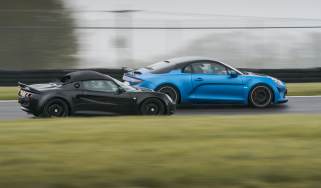Analogue Elise and Alpine A110 R